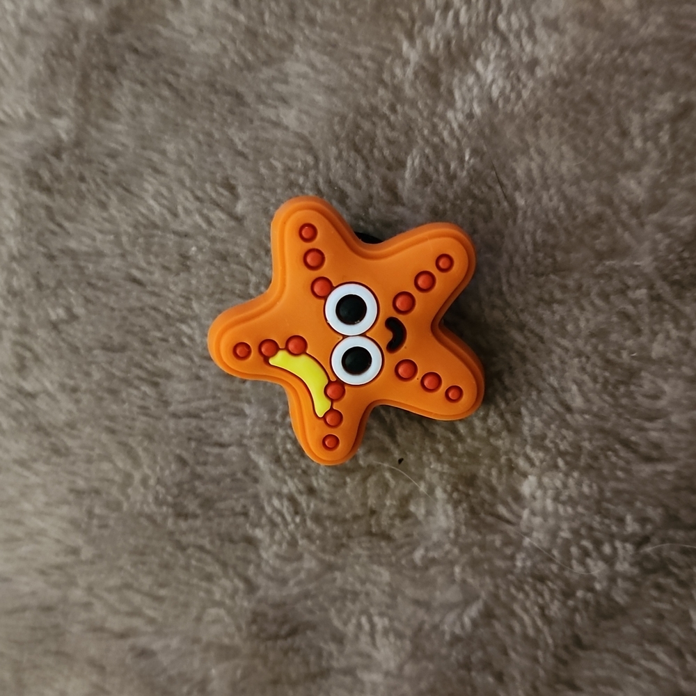 💥 5/$15 Croc Charm